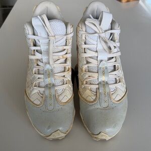 Under Armour Cream and Gray Baseball Athletic Shoes